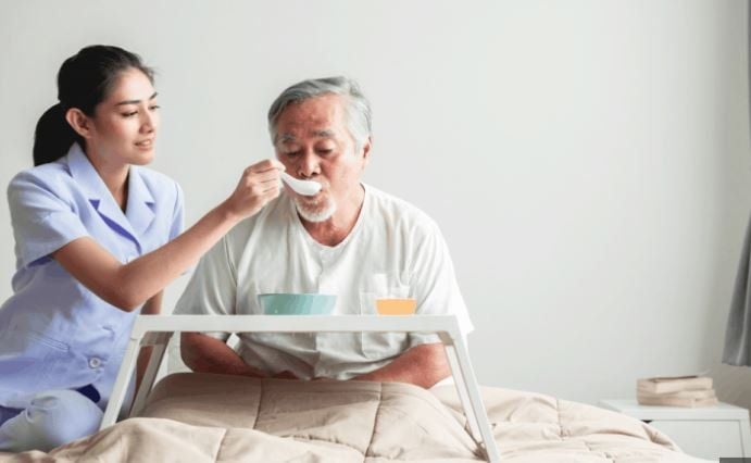 Bồi bổ sức khỏe cho người mới ốm dậy như thế nào cho đúng cách?