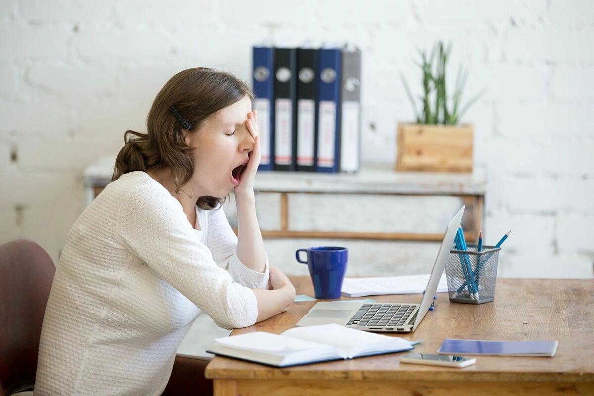 Cơ thể mệt mỏi kéo dài: 7 nguyên nhân thường gặp và cách cải thiện